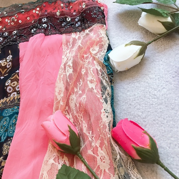 Very Pretty Top - Picture 8 of 12